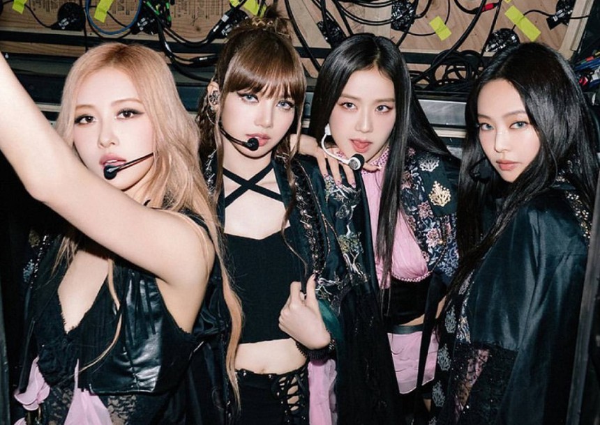 Blackpink lại phá kỷ lục khủng của Spotify, Jennie sẽ có quà Giáng sinh cho BLINK - Ảnh 1.