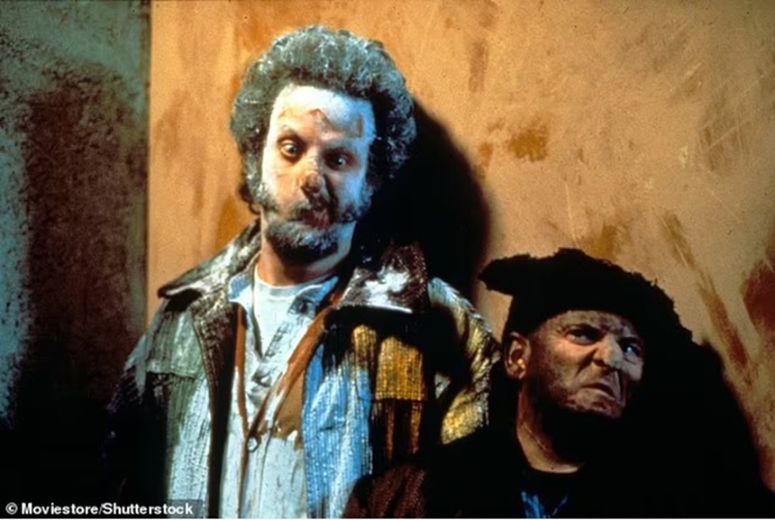 (Bài đăng Chủ nhật) Dàn sao phim 'Ở nhà một mình' ngày ấy và bây giờ - Ảnh 10.