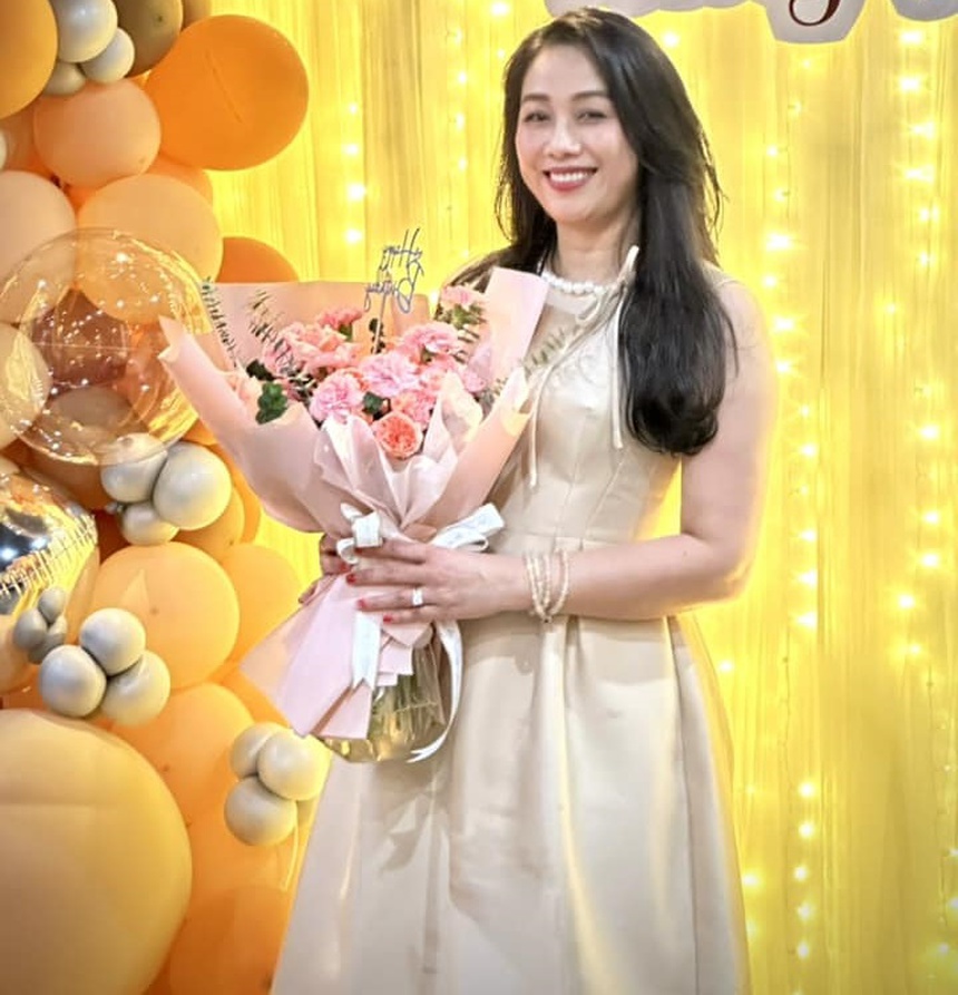 Nhan sắc 'không tuổi' của cây chuyền hai nổi tiếng ‘cả một trời xinh’ trong lịch sử bóng chuyền nữ Việt Nam - Ảnh 7.