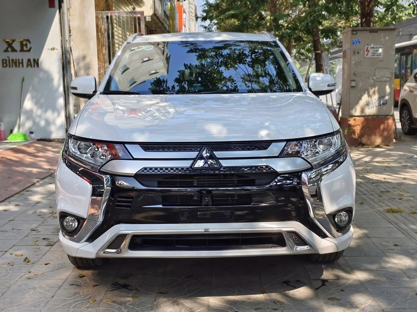 Tin xe hôm nay 10/12: Mẫu xe từng có giá ngang Mazda CX-5 giờ chỉ còn hơn 600 triệu - Ảnh 2. Tin xe hôm nay 10/12: Mẫu xe từng có giá ngang Mazda CX-5 giờ chỉ còn hơn 600 triệu - Ảnh 2.