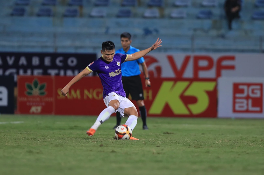 Tuấn Hải và vòng đấu thăng hoa của dàn sao tuyển Việt Nam - Ảnh 3.