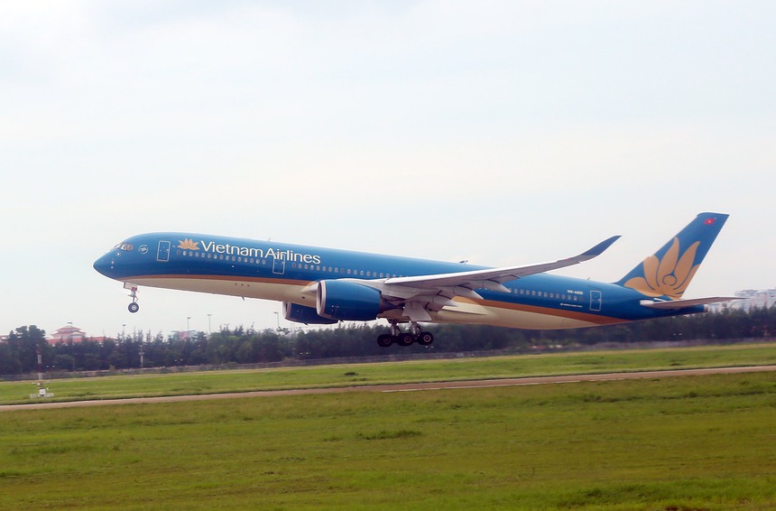 Vietnam Airlines tăng gần 550 chuyến bay dịp Tết Nguyên đán 2024 - Ảnh 1.