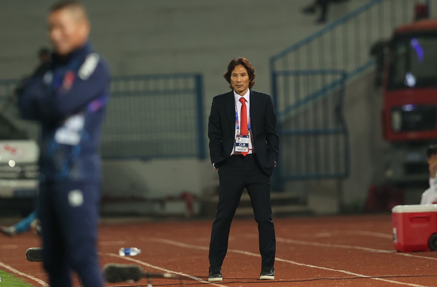 Đời tư HLV Gong Oh-kyun: Vợ con sống ở Mỹ, hai con trai đều là cầu thủ bóng đá - Ảnh 5.