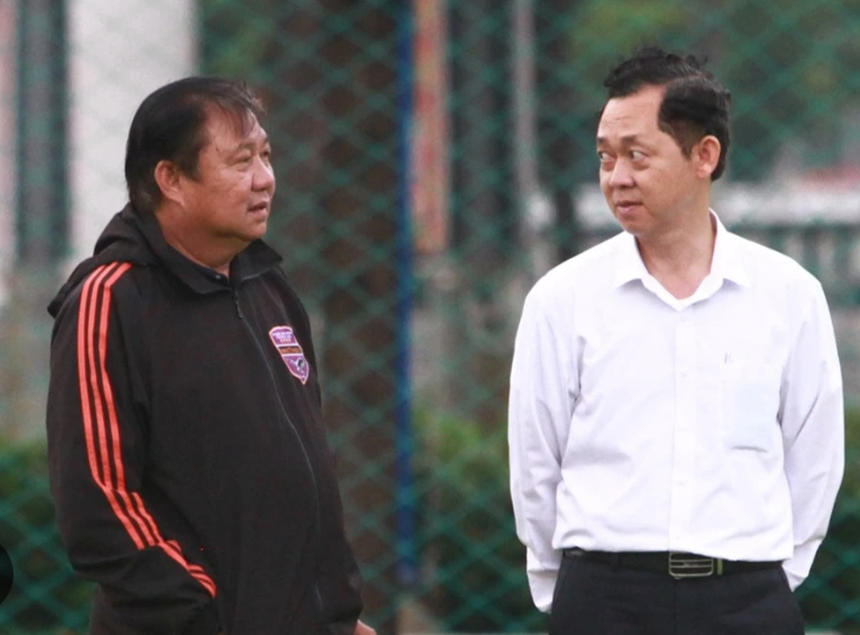 Tiến Linh đón thầy cũ trở lại - Ảnh 2. Tiến Linh đón thầy cũ trở lại - Ảnh 2.