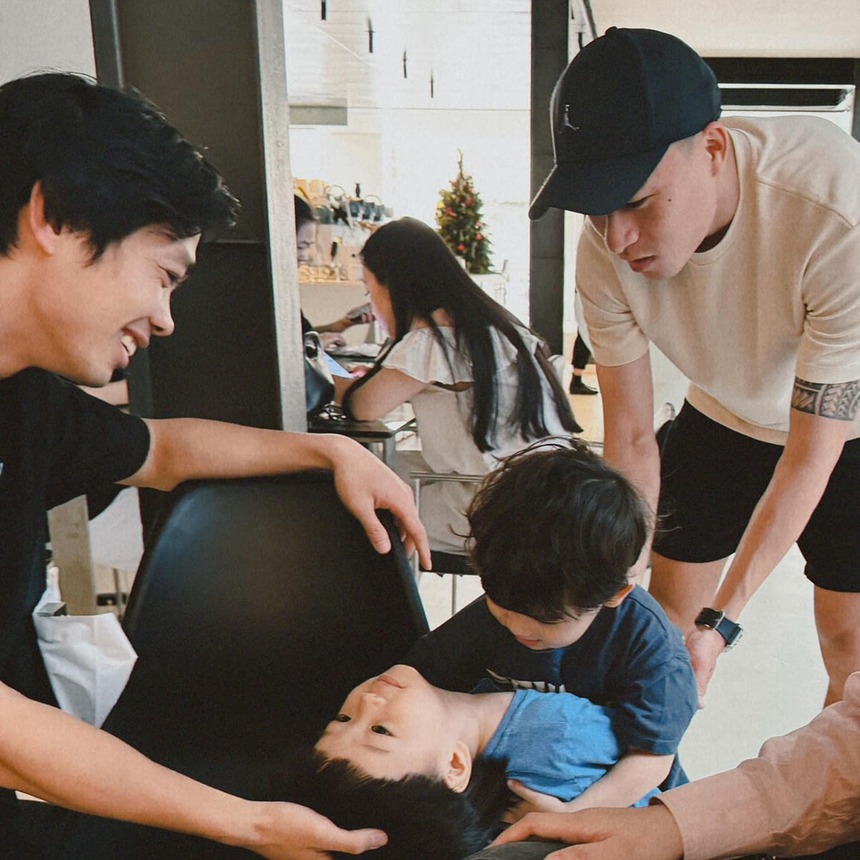 Công Phượng về Việt Nam, fan kêu gọi trở lại giải cứu HAGL - Ảnh 2.