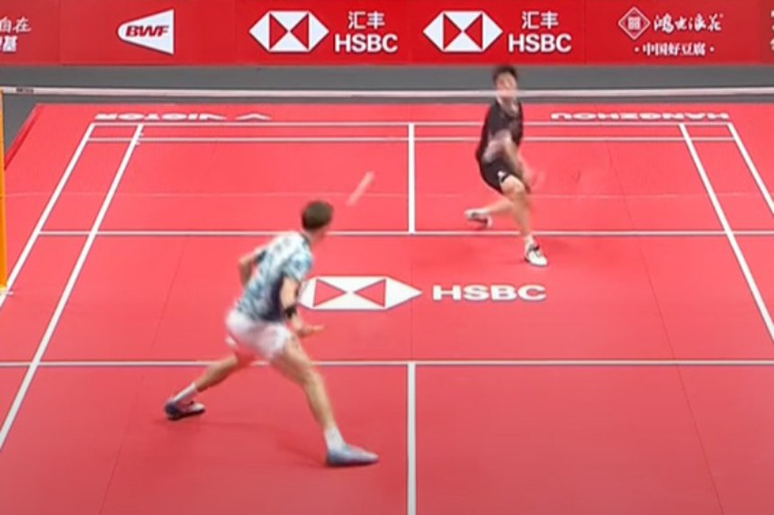 Tin nóng thể thao sáng 15/12: Số 1 thế giới Axelsen bị đập cầu trúng mặt, siêu sao bóng chuyền 1m9 ghi điểm như máy trước ĐT Việt Nam - Ảnh 2.