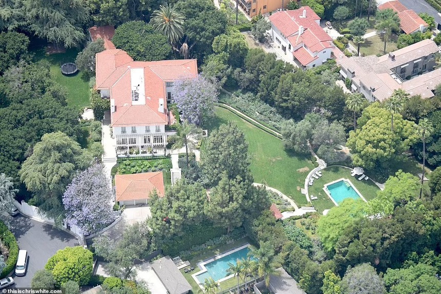 'Soi' khối bất động sản trị giá 72 triệu USD của Brad Pitt - Ảnh 5.