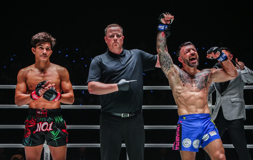 Tranh cãi về tình huống Nguyễn Trần Duy Nhất bị hạ đo ván, ‘Độc cô cầu bại’ thổ lộ nỗi buồn, có người khuyên nên giải nghệ - Ảnh 2.