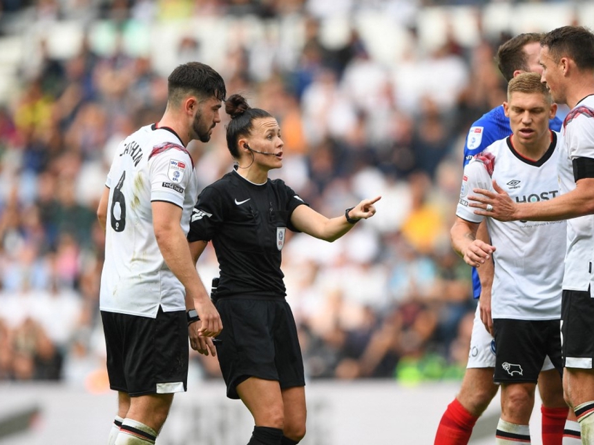 Tin nóng thể thao sáng 15/12: Số 1 thế giới Axelsen bị đập cầu trúng mặt, siêu sao bóng chuyền 1m9 ghi điểm như máy trước ĐT Việt Nam - Ảnh 6.