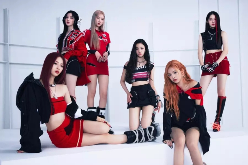 Đàn em Blackpink phá kỷ lục YouTube 'khủng' nhất Kpop - Ảnh 1.