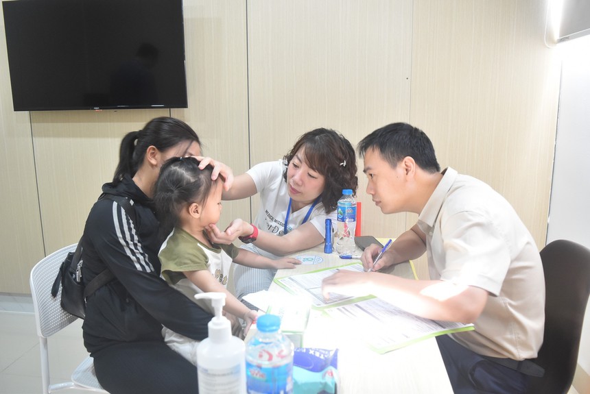 Trên 80% người Việt Nam mắc các bệnh liên quan đến răng, miệng - Ảnh 1. Trên 80% người Việt Nam mắc các bệnh liên quan đến răng, miệng - Ảnh 1.