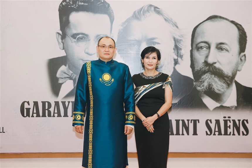 Đại sứ Kazakhstan, Kanat Tumysh: "Sẽ có nhiều hoạt động tăng cường tình hữu nghị giữa hai quốc gia trong tương lai" - Ảnh 1. Đại sứ Kazakhstan, Kanat Tumysh: "Sẽ có nhiều hoạt động tăng cường tình hữu nghị giữa hai quốc gia trong tương lai" - Ảnh 1.