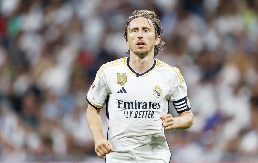 Tin chuyển nhượng 16/12: Lộ diện ngôi sao đầu tiên rời MU, sáng tỏ tương lai Modric tại Real - Ảnh 3. Tin chuyển nhượng 16/12: Lộ diện ngôi sao đầu tiên rời MU, sáng tỏ tương lai Modric tại Real - Ảnh 3.