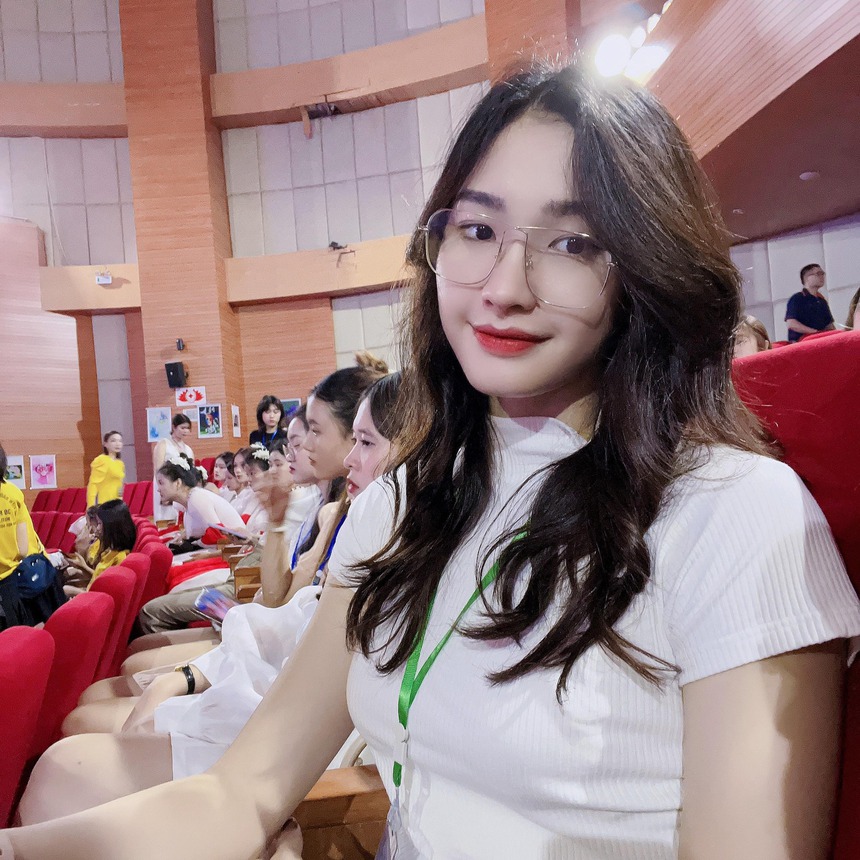 Hot girl bóng chuyền Việt Nam vừa giải nghệ ở tuổi 24, chỉ 1 tháng sau đã báo tin vui đặc biệt cho người hâm mộ - Ảnh 5.