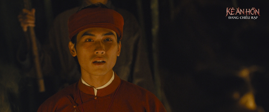 Phim 'Kẻ ăn hồn': Bi kịch từ sự ráo hoảnh về tình người - Ảnh 5. Phim 'Kẻ ăn hồn': Bi kịch từ sự ráo hoảnh về tình người - Ảnh 5.