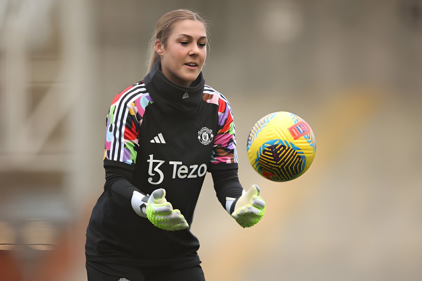 Thủ môn MU cứu thua đẳng cấp, tiền vệ Liverpool dứt điểm cận thành vẫn phải ôm đầu tiếc nuối - Ảnh 4.