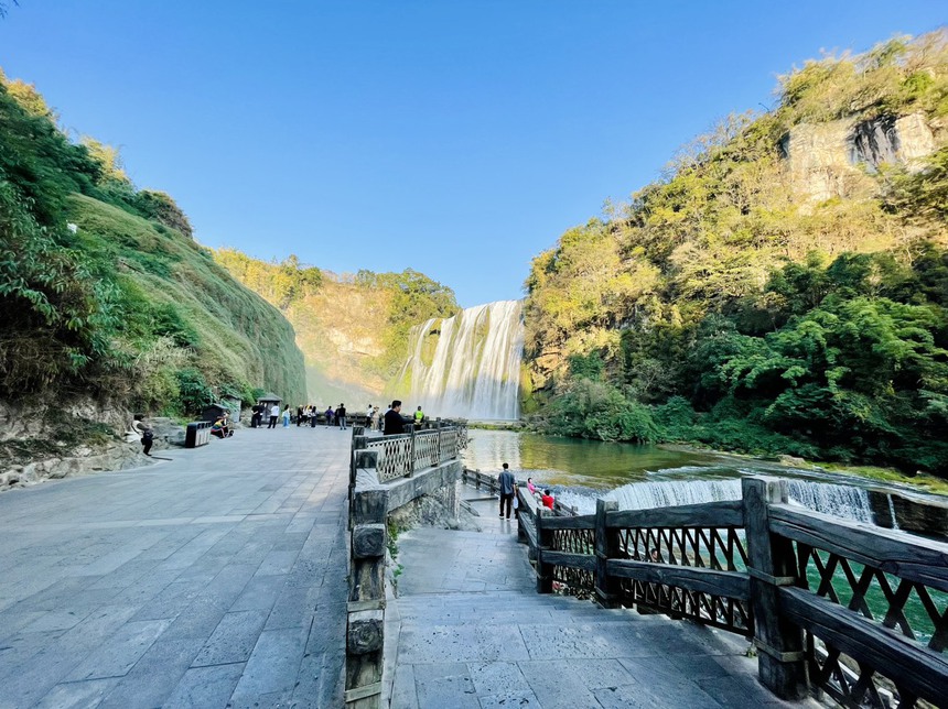 Xúc tiến hợp tác du lịch tỉnh Quý Châu (Trung Quốc) và các doanh nghiệp Việt Nam - Ảnh 1.