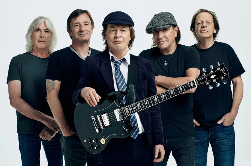 Tay trống Colin Burgess của AC/DC qua đời: 'Chúng ta đều già cả rồi!' - Ảnh 4.