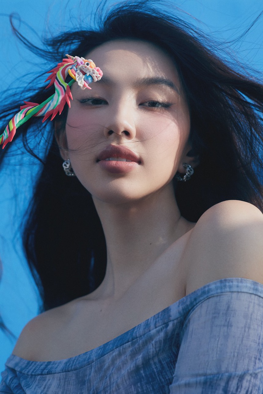 Hoa hậu Thùy Tiên tung bộ ảnh mới đậm chất Sài Gòn - Ảnh 5. Hoa hậu Thùy Tiên tung bộ ảnh mới đậm chất Sài Gòn - Ảnh 5.