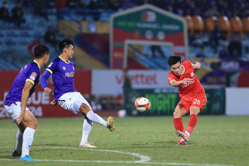 Dàn sao chật vật ngày V-League trở lại  - Ảnh 3.