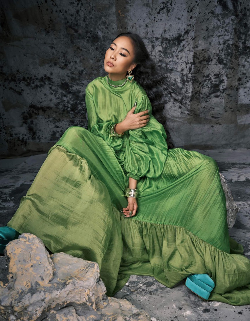 Đoan Trang cá tính trong loạt thiết kế mới của NTK Đức Hùng - Ảnh 8.