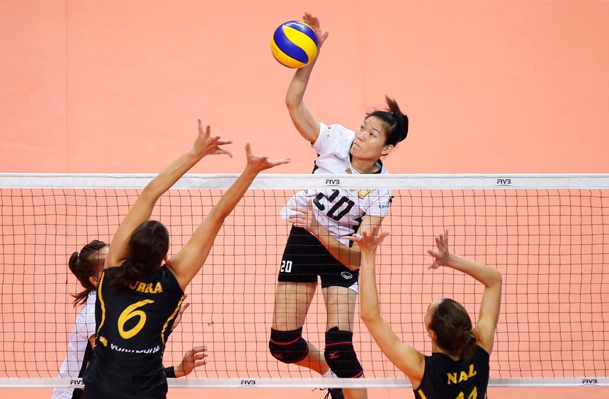 Tượng đài bóng chuyền Việt Nam được CĐV Thái Lan  khen là huyền thoại, khẳng định đủ sức chơi ở Nhật Bản - Ảnh 2.