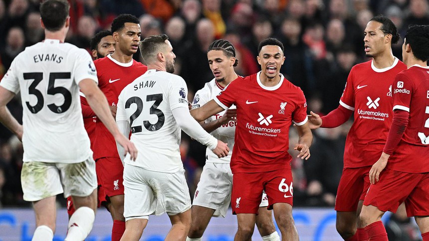 Chuyên gia bảo vệ Ten Hag: 'Ai chỉ trích Ten Hag là lười biếng và chẳng biết gì về bóng đá' - Ảnh 2. Chuyên gia bảo vệ Ten Hag: 'Ai chỉ trích Ten Hag là lười biếng và chẳng biết gì về bóng đá' - Ảnh 2.