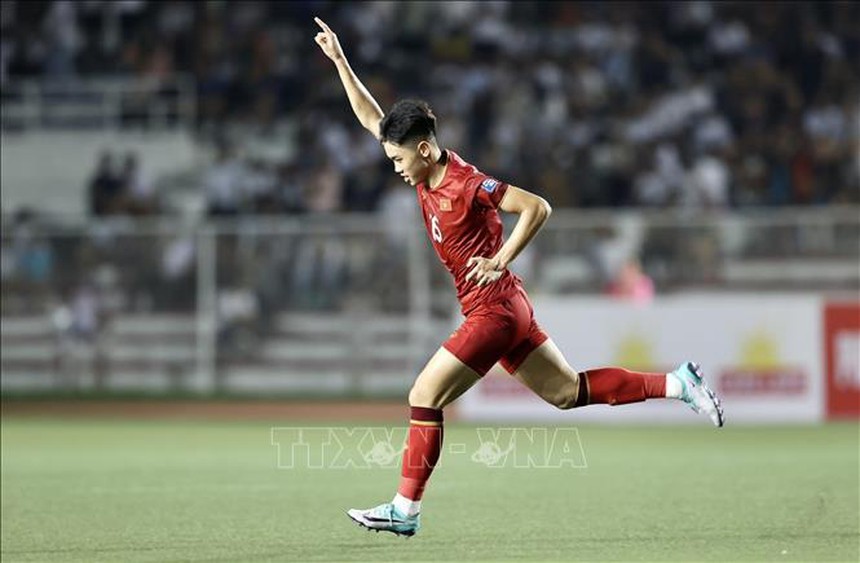 Sao trẻ 19 tuổi của ĐT Việt Nam tạo cột mốc đáng nhớ ở V-League sau khi tỏa sáng ở vòng loại World Cup - Ảnh 3.