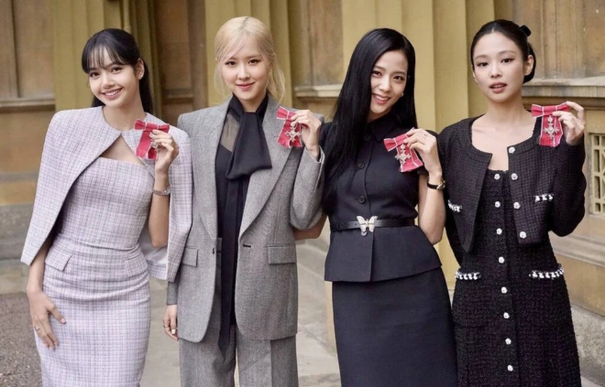 Danh sách những ca sĩ nổi tiếng nhất Hàn Quốc trong năm 2023 - Ảnh 1. Danh sách những ca sĩ nổi tiếng nhất Hàn Quốc trong năm 2023 - Ảnh 1.