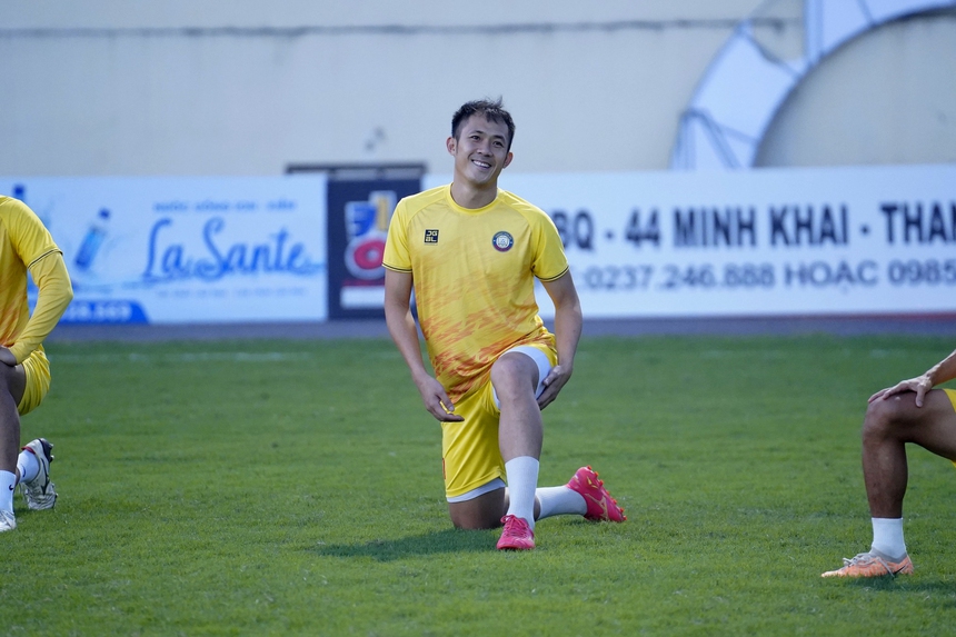 Tin nóng bóng đá Việt 20/12: CLB Việt Nam hợp tác với Nhật Bản, V-League treo giò 3 cầu thủ - Ảnh 3. Tin nóng bóng đá Việt 20/12: CLB Việt Nam hợp tác với Nhật Bản, V-League treo giò 3 cầu thủ - Ảnh 3.