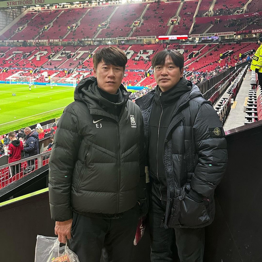 Trợ lý HLV Park Hang Seo ở ĐTVN dẫn dắt đồng đội cũ của Công Phượng, từng ghi bàn nhiều hơn Messi - Ảnh 2.