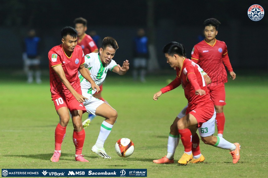 Tin nóng bóng đá Việt 21/12: Tuấn Hải ngưỡng mộ Hoàng Đức, HLV Vũ Tiến Thành nói lý do tới HAGL - Ảnh 5. Tin nóng bóng đá Việt 21/12: Tuấn Hải ngưỡng mộ Hoàng Đức, HLV Vũ Tiến Thành nói lý do tới HAGL - Ảnh 5.