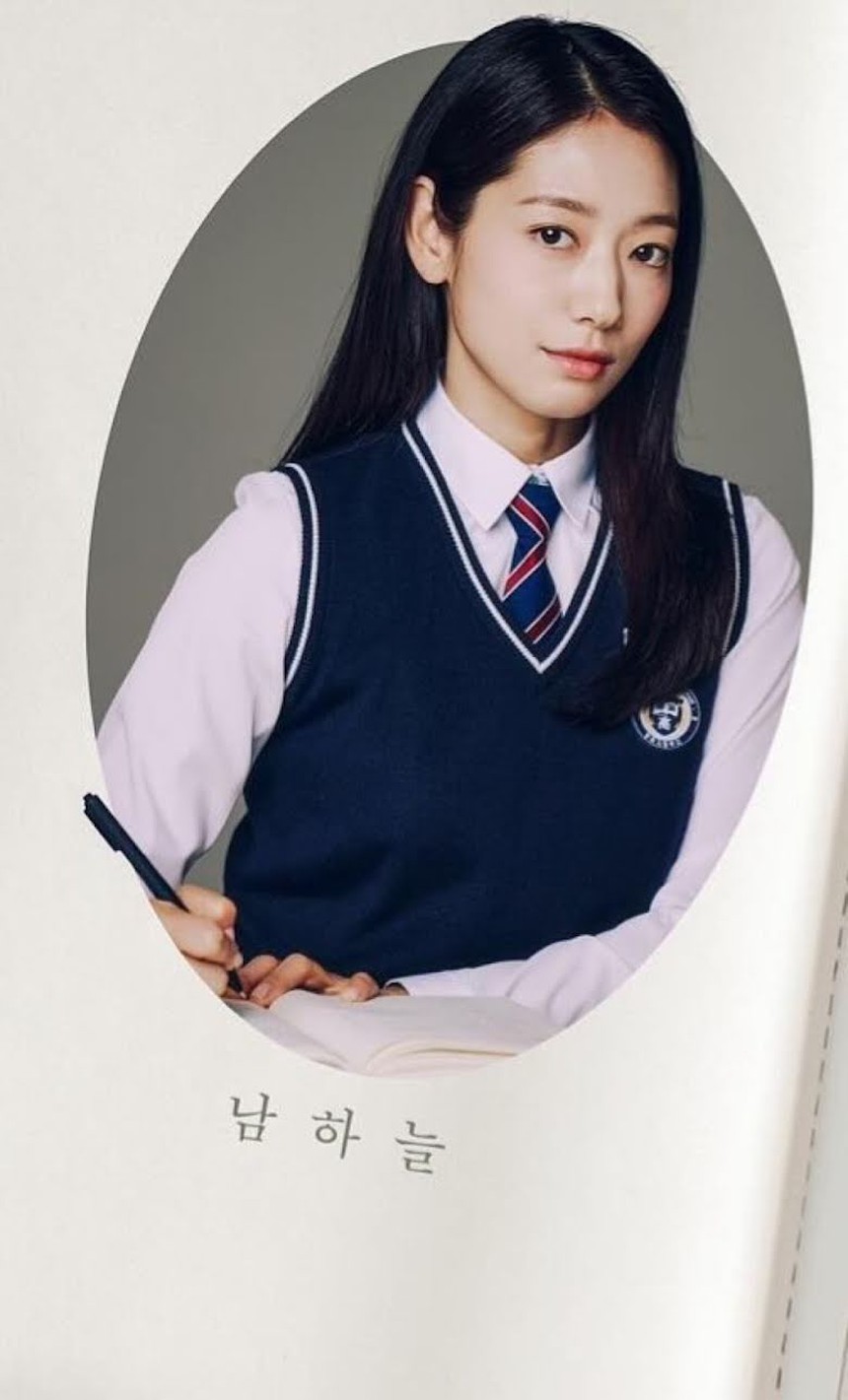 Nữ diễn viên Hàn Quốc gây choáng vì đóng vai học sinh bất chấp tuổi tác - Ảnh 10.