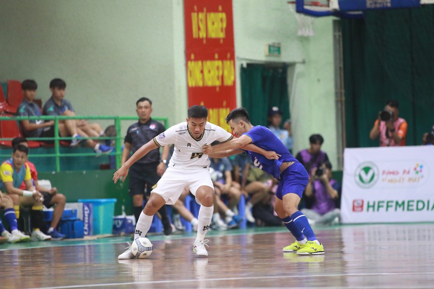 Thái Sơn Nam khiến đại diện Thái Lan toát mồ hôi - Ảnh 1. Thái Sơn Nam khiến đại diện Thái Lan toát mồ hôi - Ảnh 1.