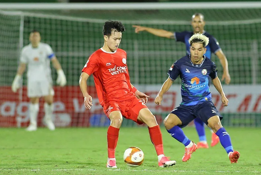 Mùa giải lận đận của bóng đá Thủ đô - Ảnh 4.