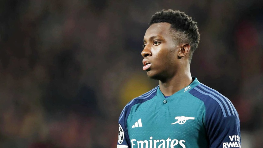 Tin chuyển nhượng 24/12: Ten Hag sắp bị sa thải, MU nhắm chân sút chủ lực của Sevilla - Ảnh 6.