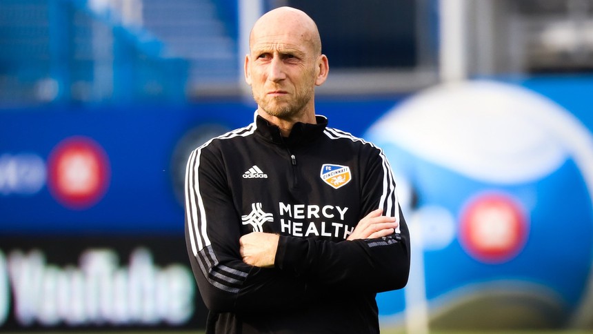 Những HLV có thành tích tệ hại nhất thế giới - Ảnh 2.