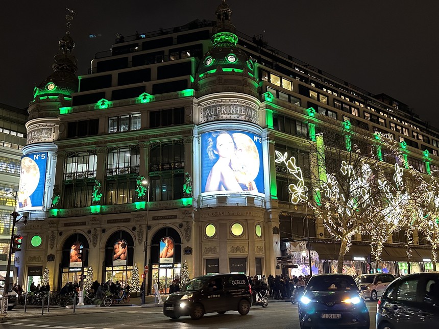 Người Pháp đón Giáng sinh thanh đạm - Ảnh 2. Người Pháp đón Giáng sinh thanh đạm - Ảnh 2.