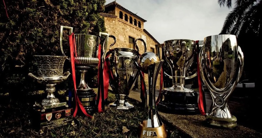 Những CLB đã từng giành cú ăn 5 trong một năm? - Ảnh 1.