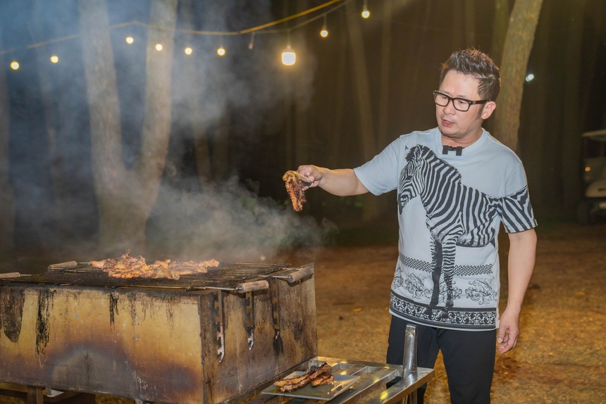 Ca sĩ Bằng Kiều đưa con trai đến sân Golf trong kỳ nghỉ Giáng sinh - Ảnh 7.