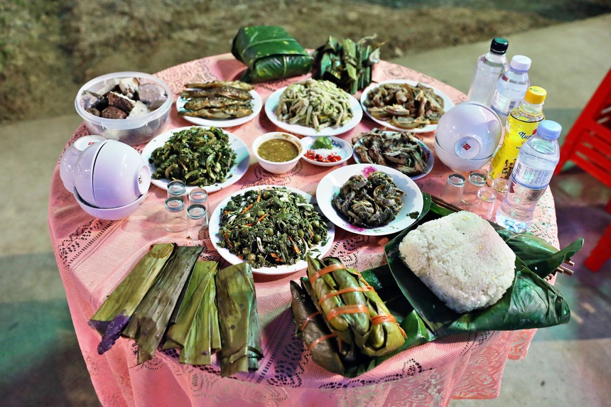 Độc lạ ẩm thực của người Cống ở Mường Tè - Ảnh 9.
