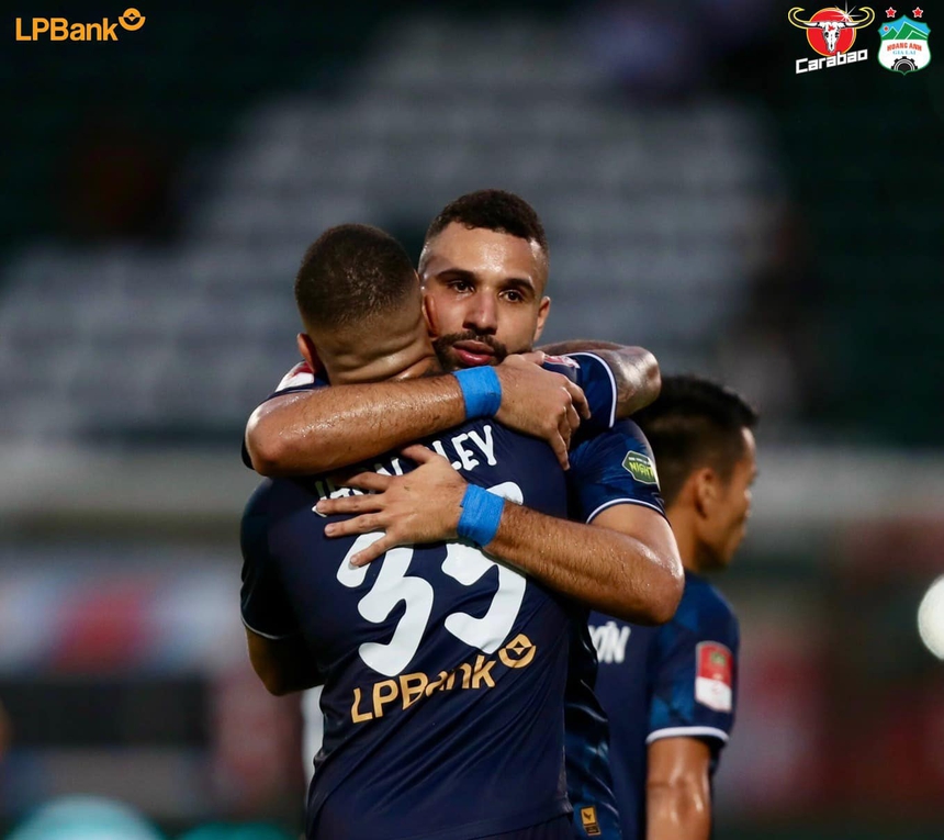 HAGL phải mạo hiểm với "canh bạc" ngoại binh - Ảnh 1.