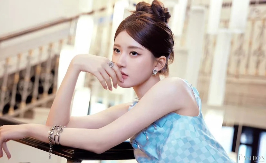 (Bài đăng Tết dịp dương lịch) Vương Gia Nhĩ, Thư Kỳ và loạt sao Hoa ngữ trở thành siêu sao thời trang xa xỉ năm 2023 - Ảnh 7.