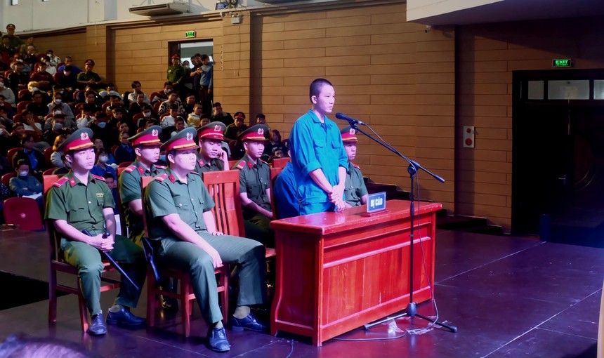 Vụ cướp tại Chi nhánh Ngân hàng ở Đà Nẵng: Tuyên án tử hình Nguyễn Mạnh Cường về tội giết người - Ảnh 2.