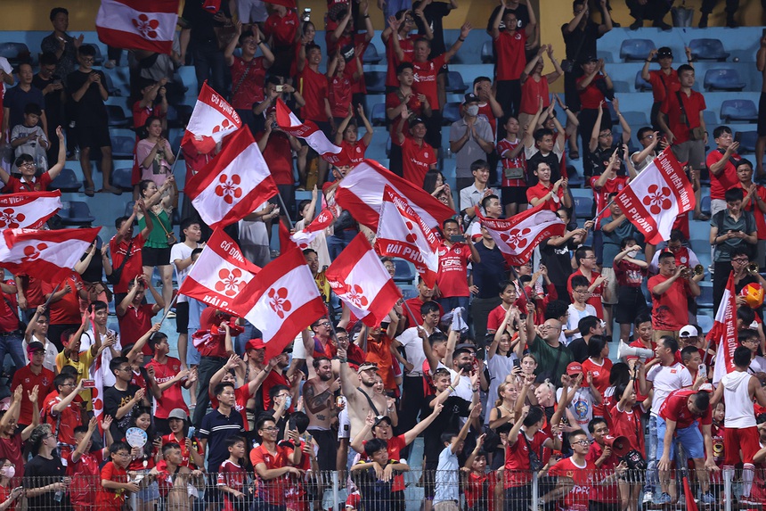 Bóng lăn trong tuần: Giờ thì chứng minh đi Hải Phòng! - Ảnh 2. Bóng lăn trong tuần: Giờ thì chứng minh đi Hải Phòng! - Ảnh 2.