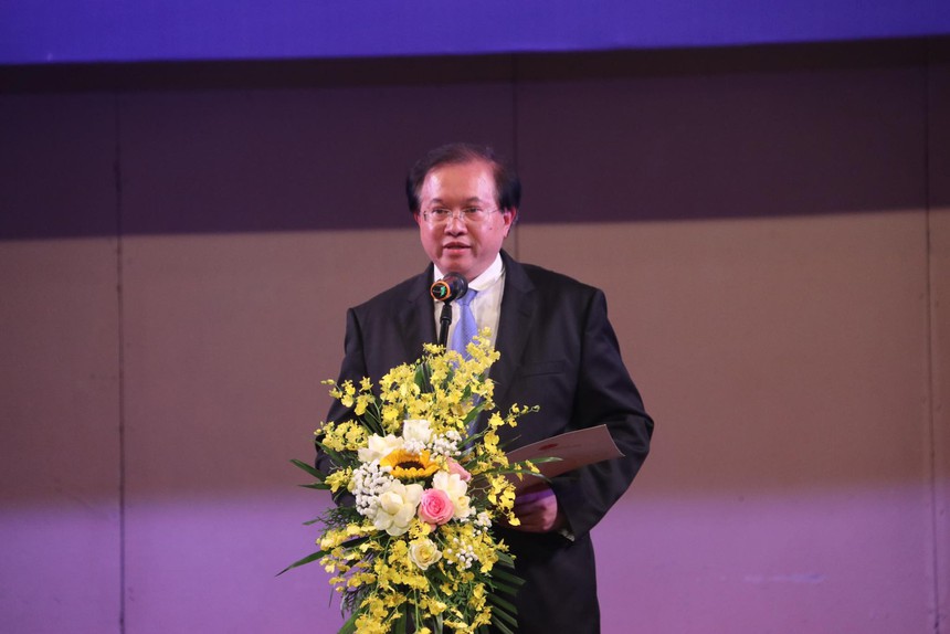 Bế mạc cuộc thi "Âm nhạc mùa thu" và "Hát Thính phòng - Nhạc kịch - Hợp xướng toàn quốc" - Ảnh 2. Bế mạc cuộc thi "Âm nhạc mùa thu" và "Hát Thính phòng - Nhạc kịch - Hợp xướng toàn quốc" - Ảnh 2.