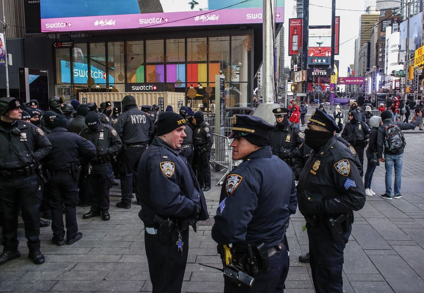 Tỷ lệ tội phạm và số vụ giết người ở Mỹ có xu hướng giảm - Ảnh 1.