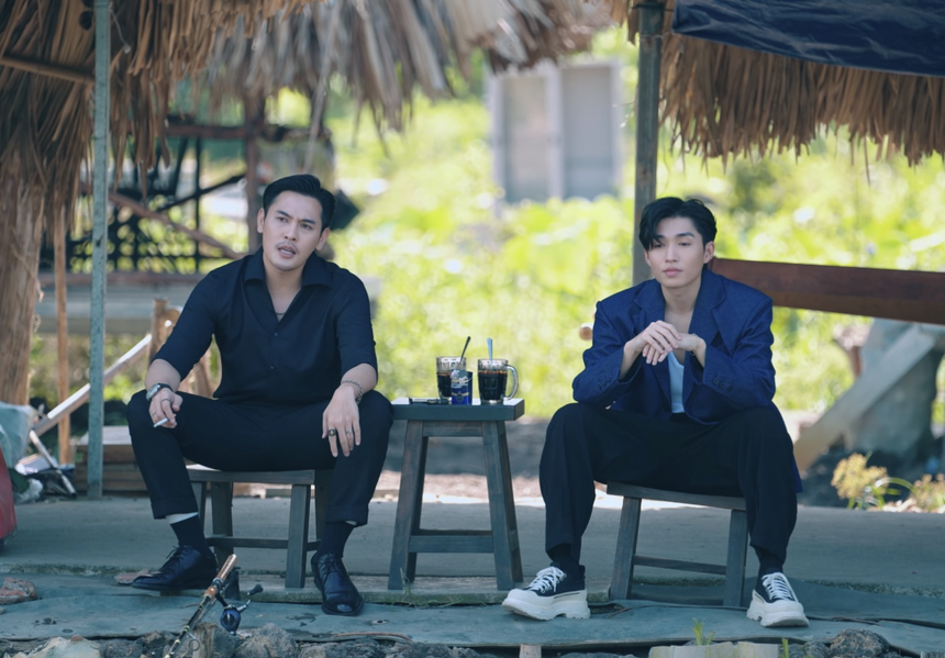Khánh Vân "cân" được tạo hình mẹ bầu trong web drama "Liên và Đạt" - Ảnh 4.
