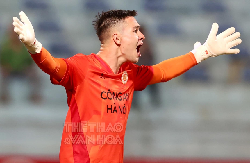 Tin nóng thể thao tối 31/12: 'Hot girl cầu lông' Thùy Linh vượt Thanh Thúy để giành vinh dự lớn, HLV Tuấn Kiệt có bến đỗ mới - Ảnh 5.