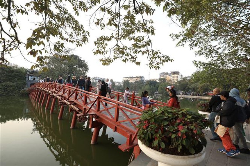 Du lịch - Điểm sáng nổi bật, định vị rõ nét thương hiệu Việt Nam - Ảnh 1.